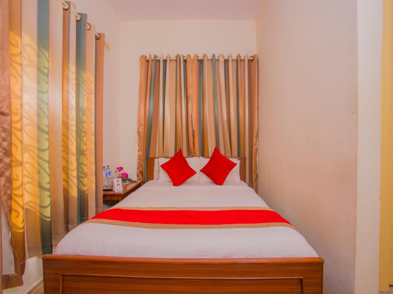 Oyo 255 White Zambala Hotel Κατμαντού Εξωτερικό φωτογραφία