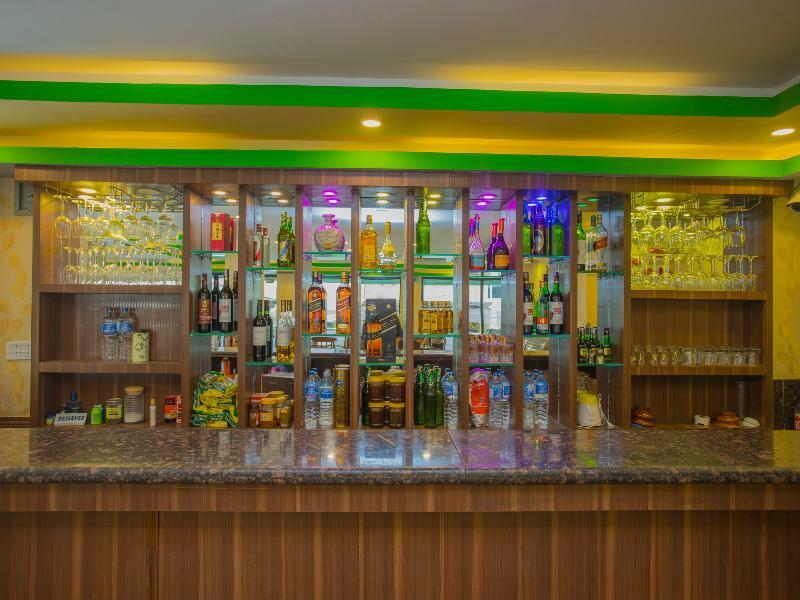 Oyo 255 White Zambala Hotel Κατμαντού Εξωτερικό φωτογραφία